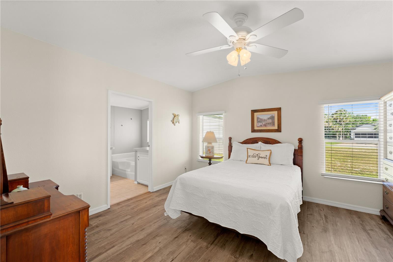 GOLDEN BAY COLONY PH 01 - Residential