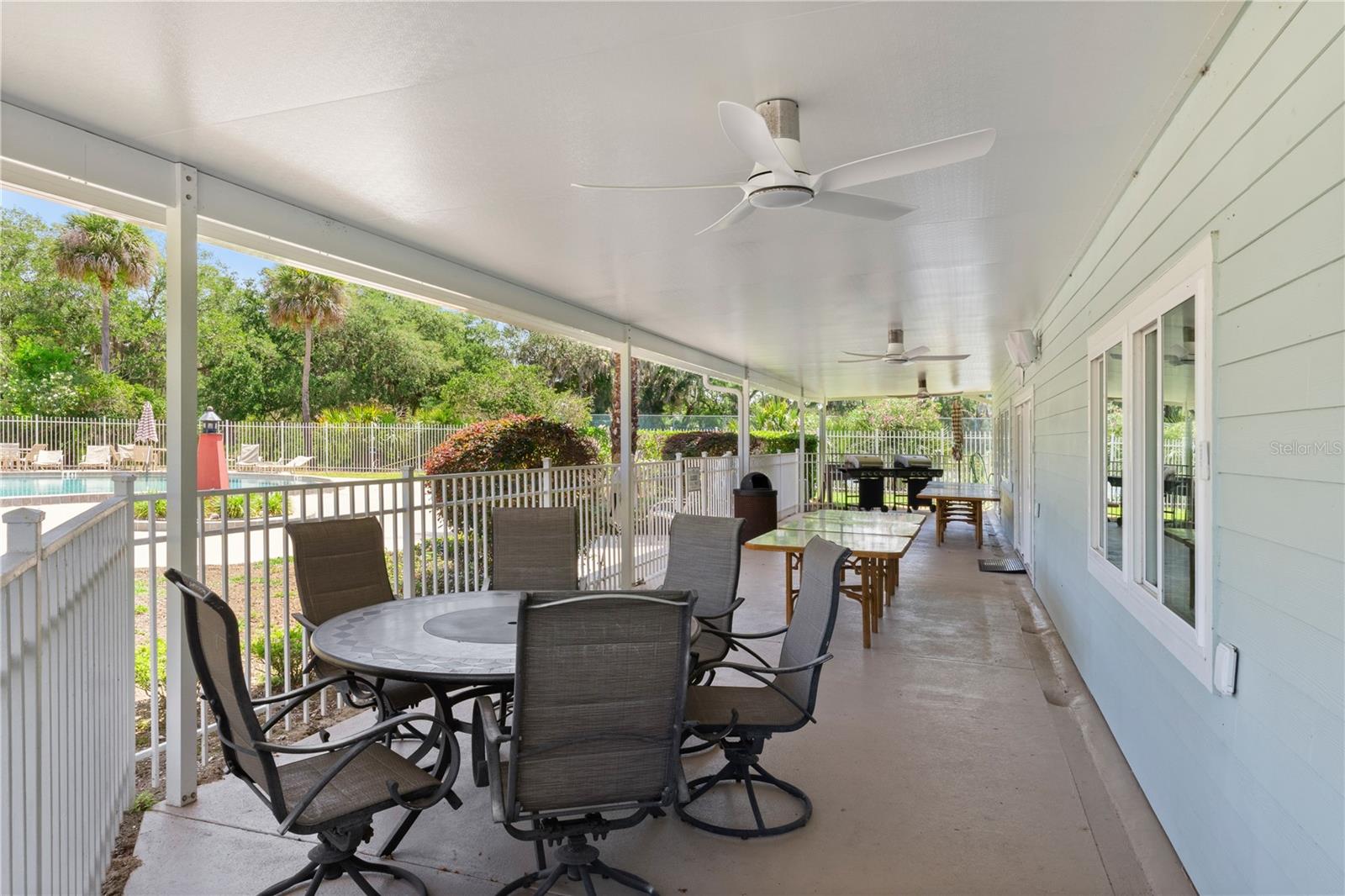 GOLDEN BAY COLONY PH 01 - Residential