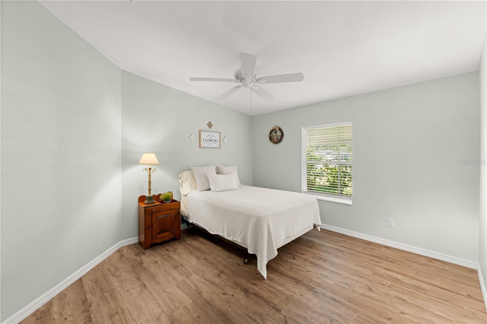 GOLDEN BAY COLONY PH 01 - Residential