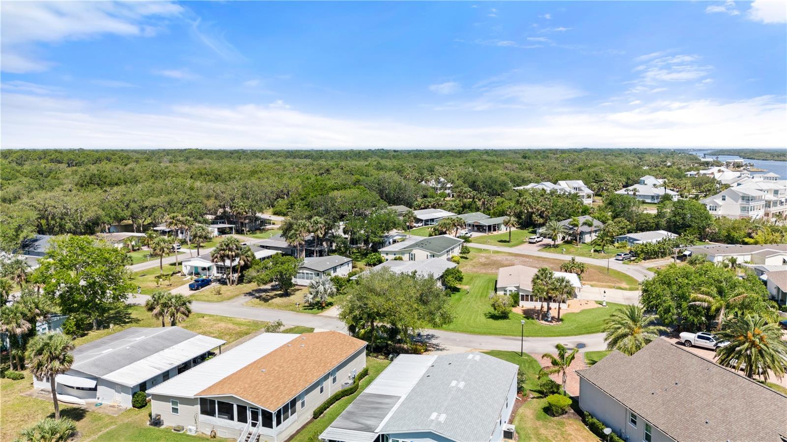 GOLDEN BAY COLONY PH 01 - Residential