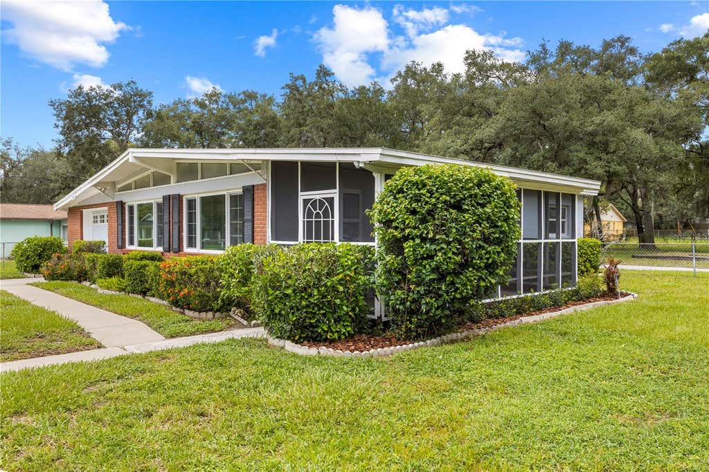 Photo of 3622 E Lambright Street, Tampa, FL 33610 (MLS # TB8536888)