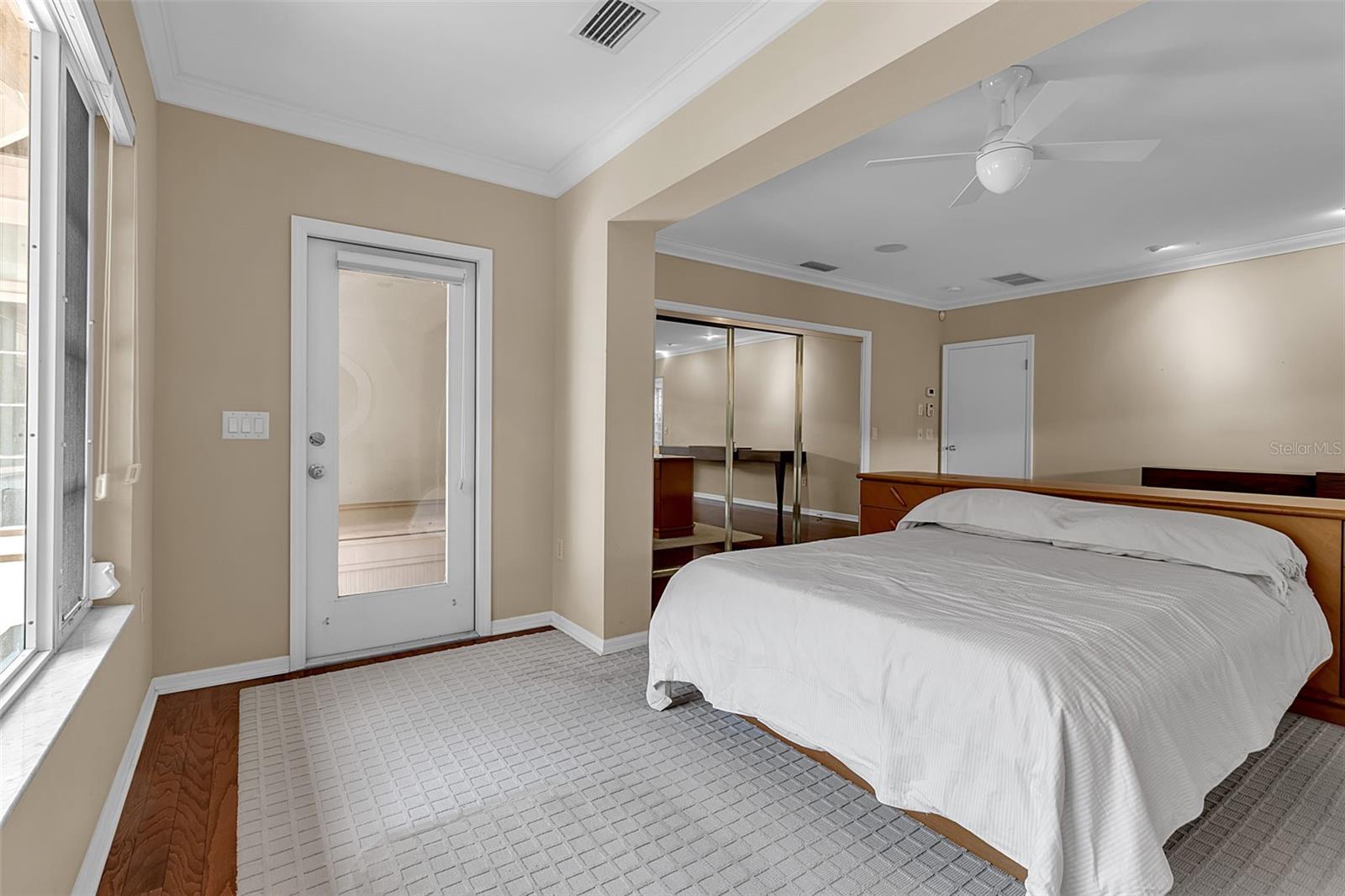 CHEROKEE PARK - Residential