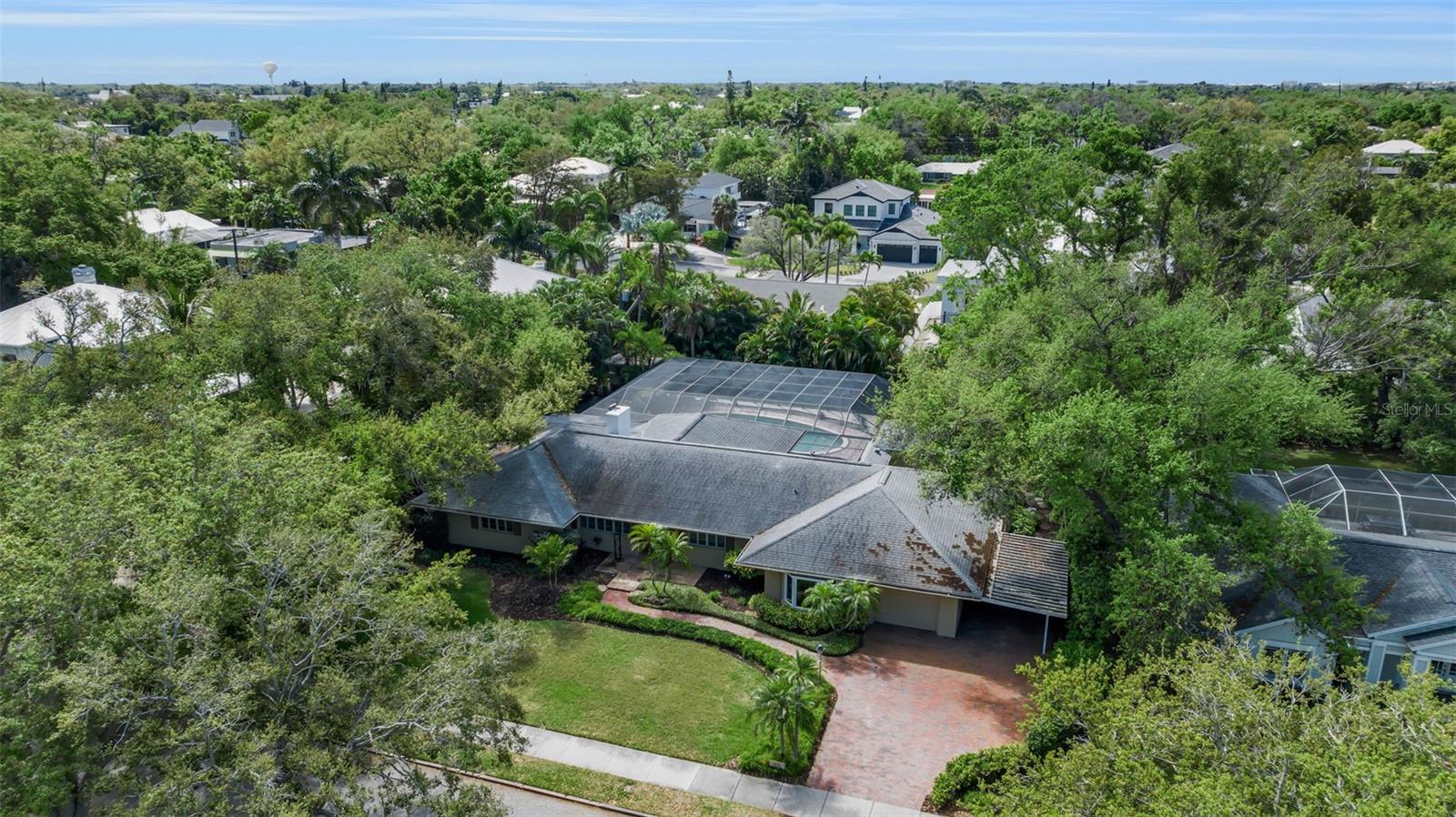 CHEROKEE PARK - Residential