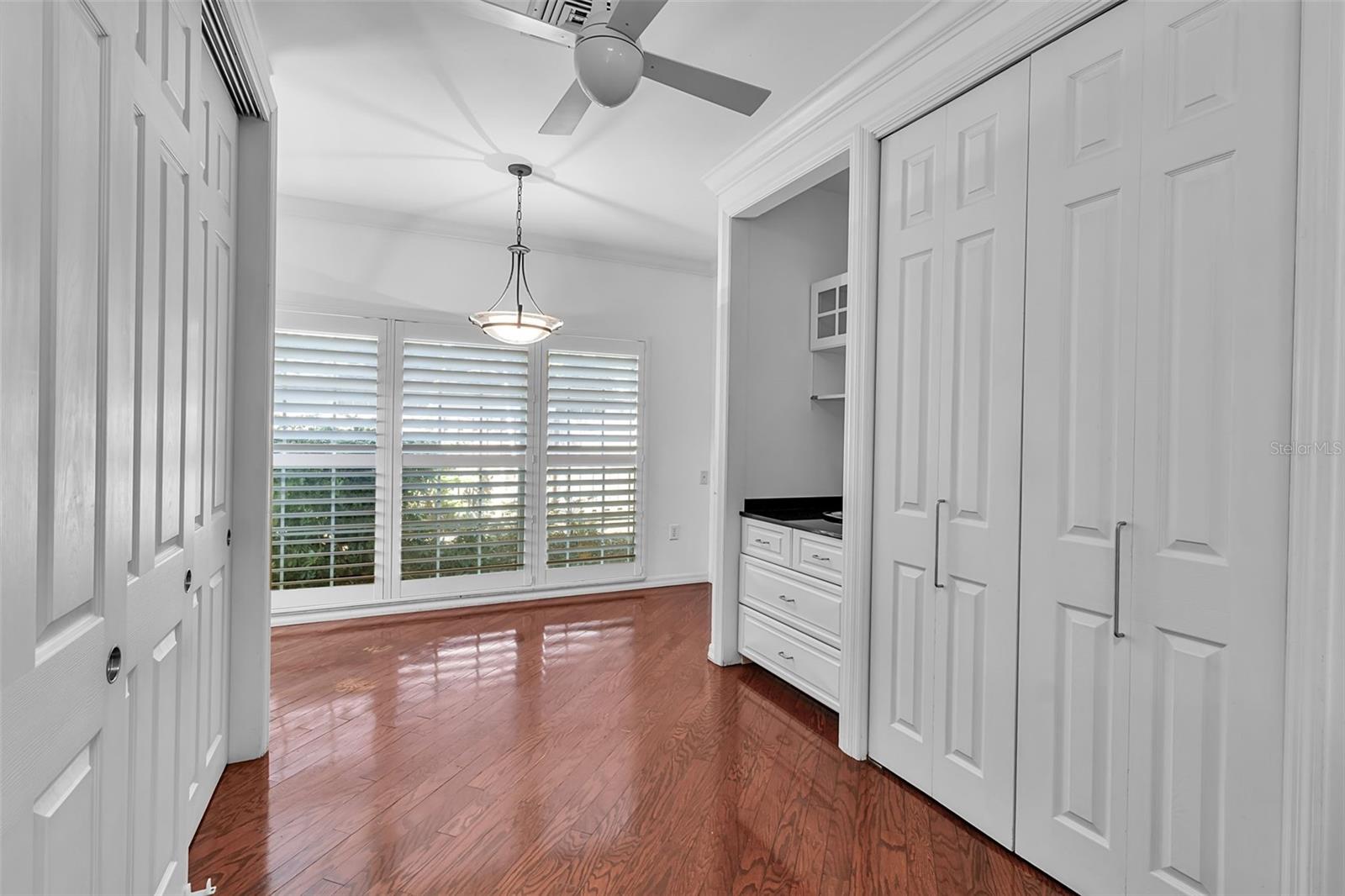 CHEROKEE PARK - Residential