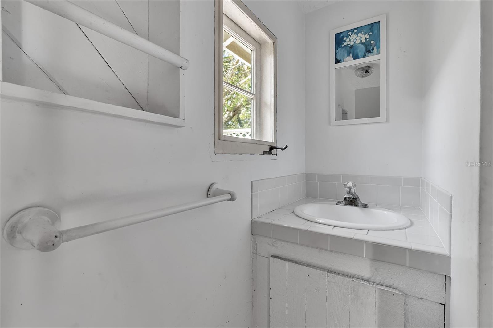 CHEROKEE PARK - Residential