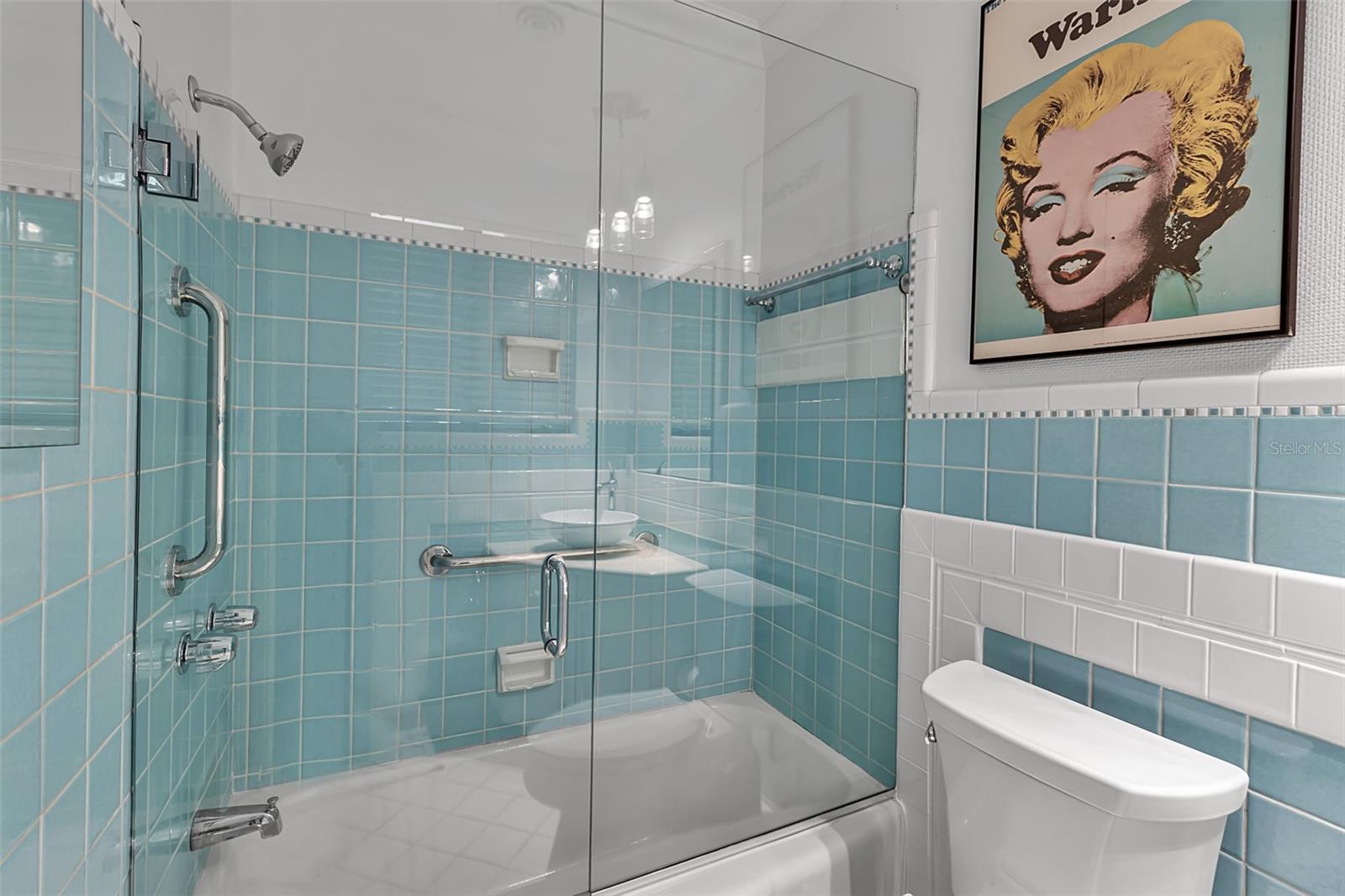 CHEROKEE PARK - Residential