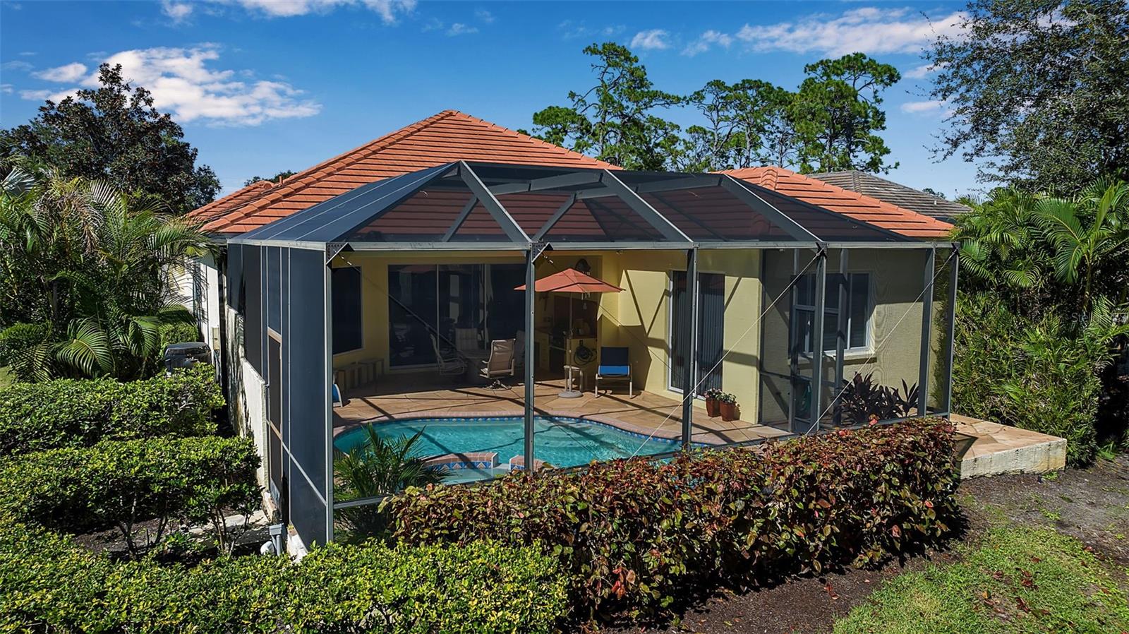 BISHOPSCOURT AT THE OAKS PRESERVE - Residential