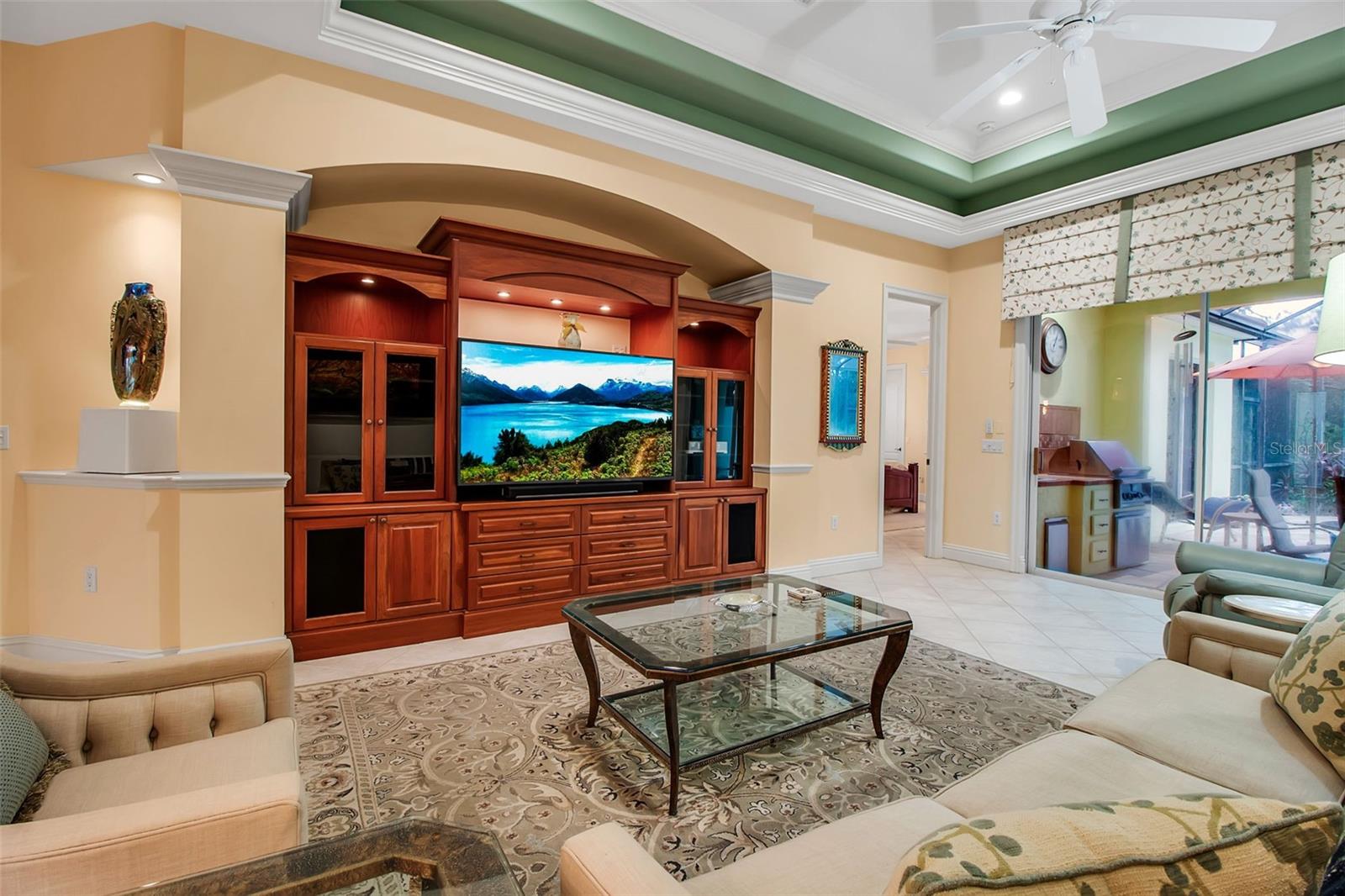 BISHOPSCOURT AT THE OAKS PRESERVE - Residential