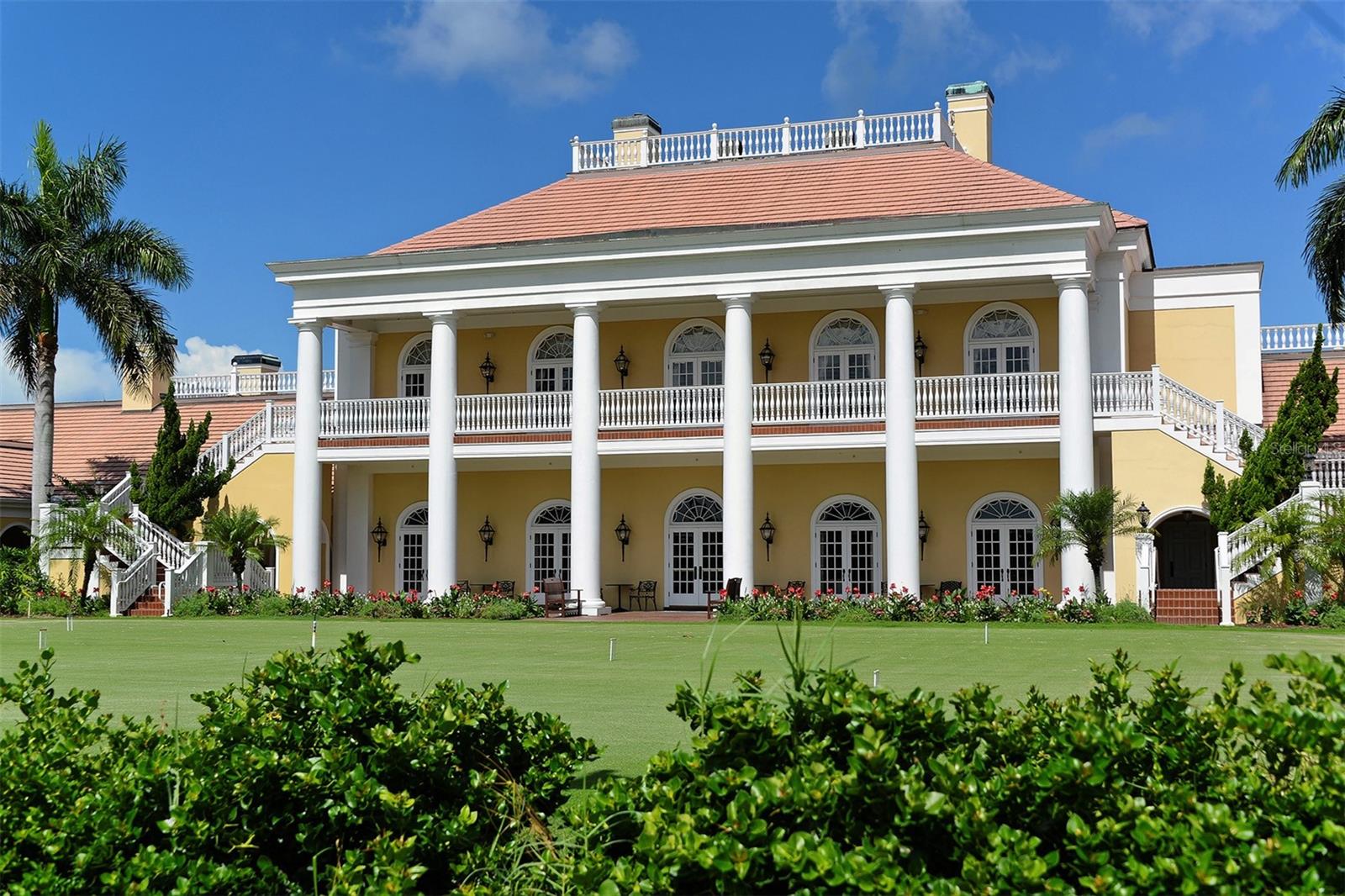 BISHOPSCOURT AT THE OAKS PRESERVE - Residential