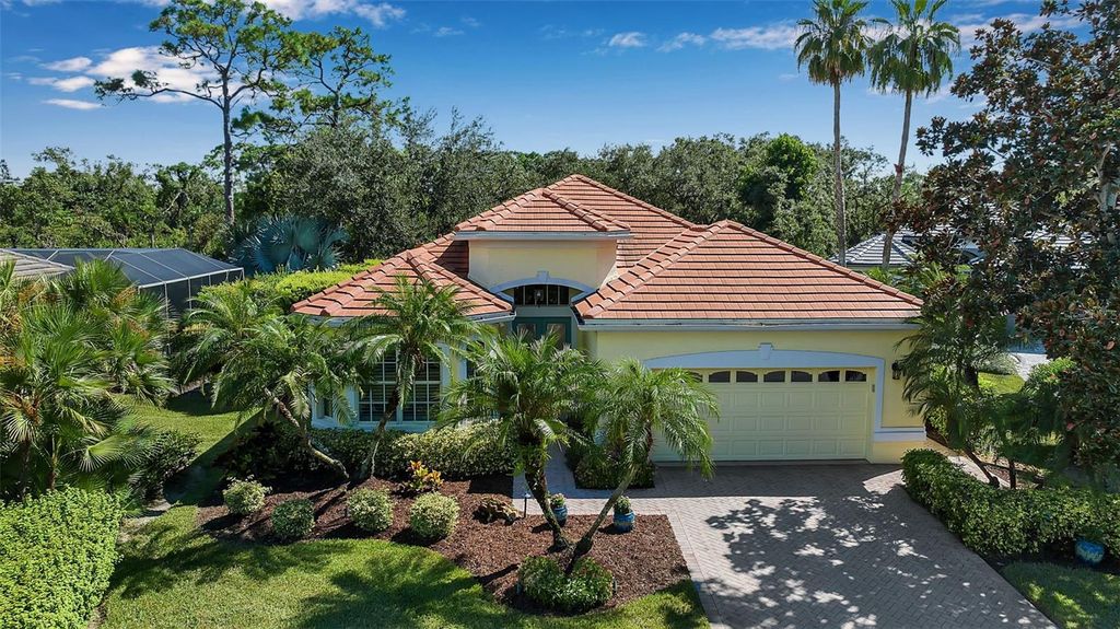 Photo of 21 Bayhead Lane, Osprey, FL 34229 (MLS # A4664085)