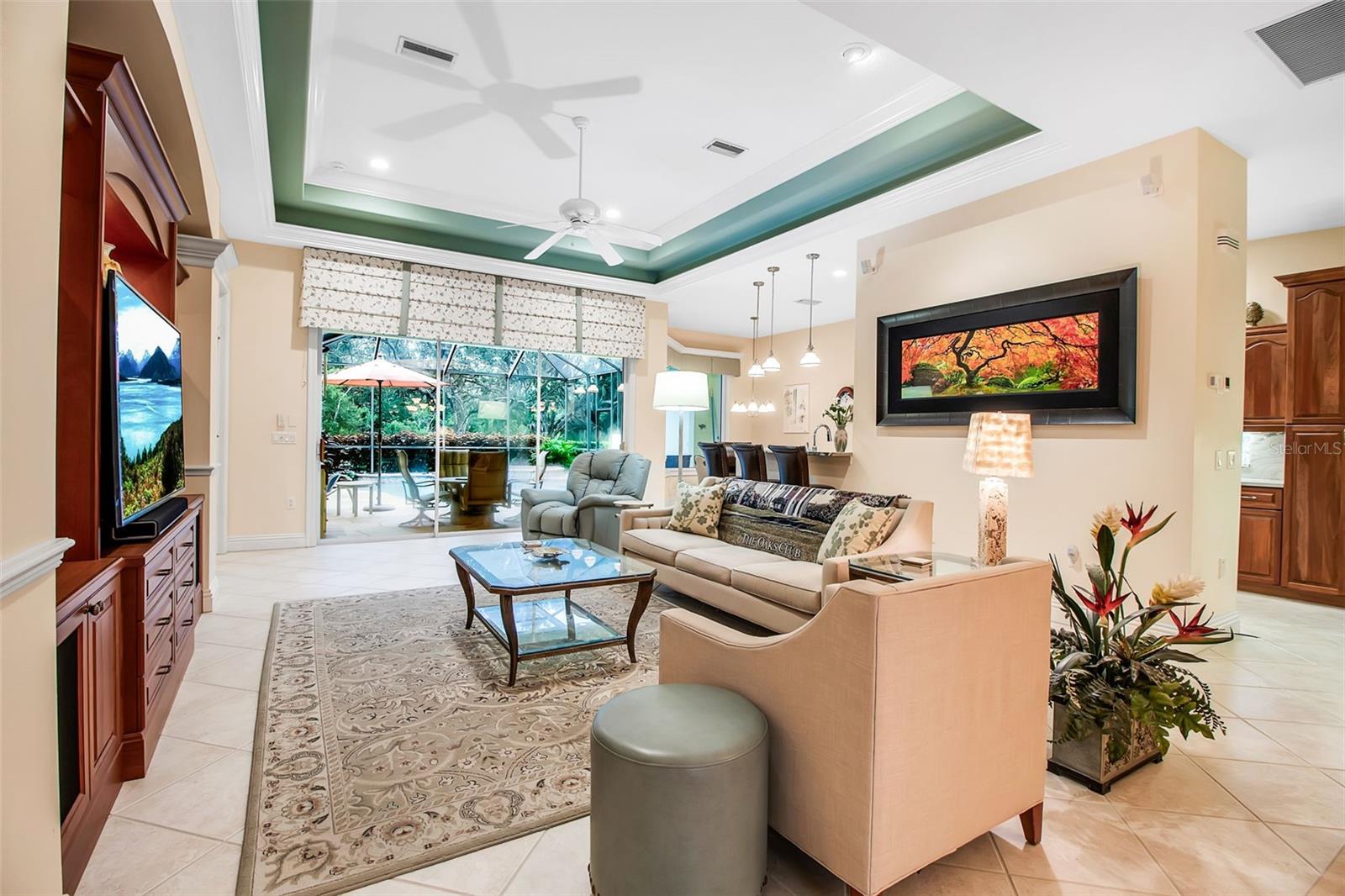 BISHOPSCOURT AT THE OAKS PRESERVE - Residential