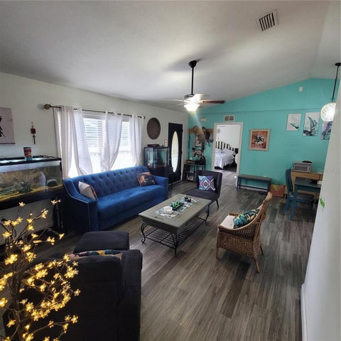 Tiny photo for 965 NW 66th Street, Ocala, FL 34475 (MLS # S5159455)