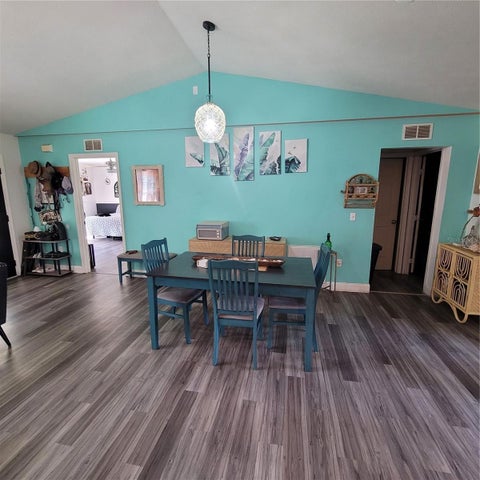 Tiny photo for 965 NW 66th Street, Ocala, FL 34475 (MLS # S5159455)