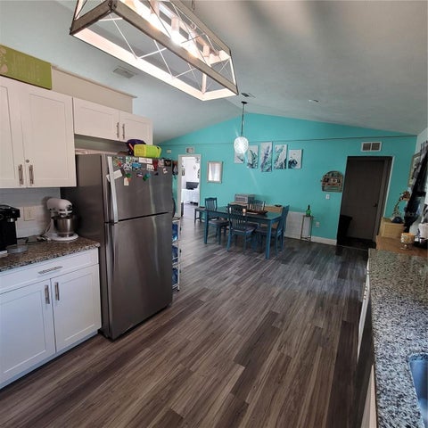 Tiny photo for 965 NW 66th Street, Ocala, FL 34475 (MLS # S5159455)