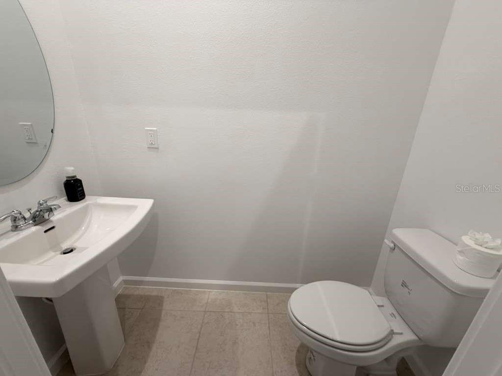 WATERBROOKE PHASE 6 - Residential Lease