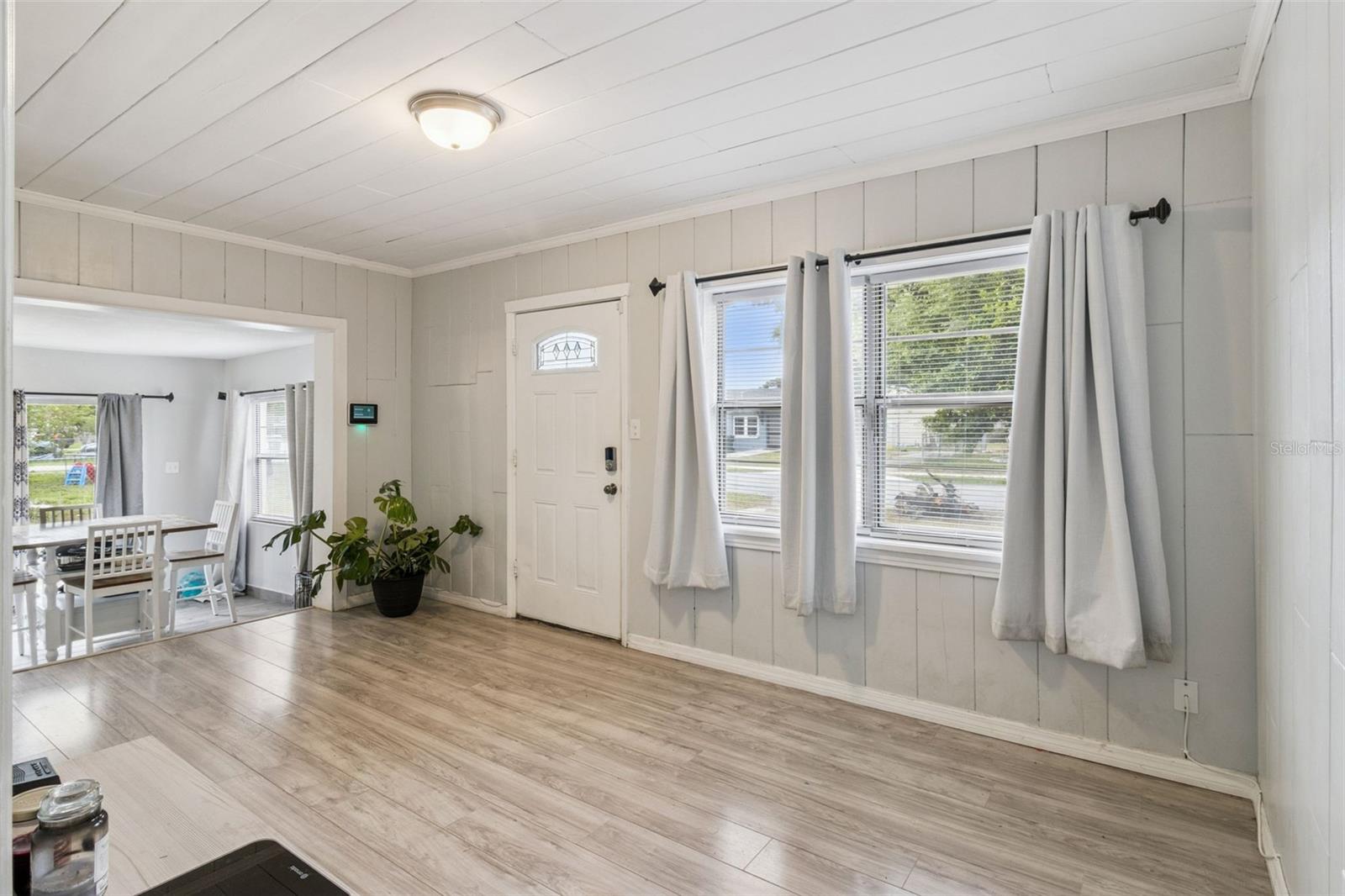 DEER LAKE TERRACE UNIT 03 REP - Residential