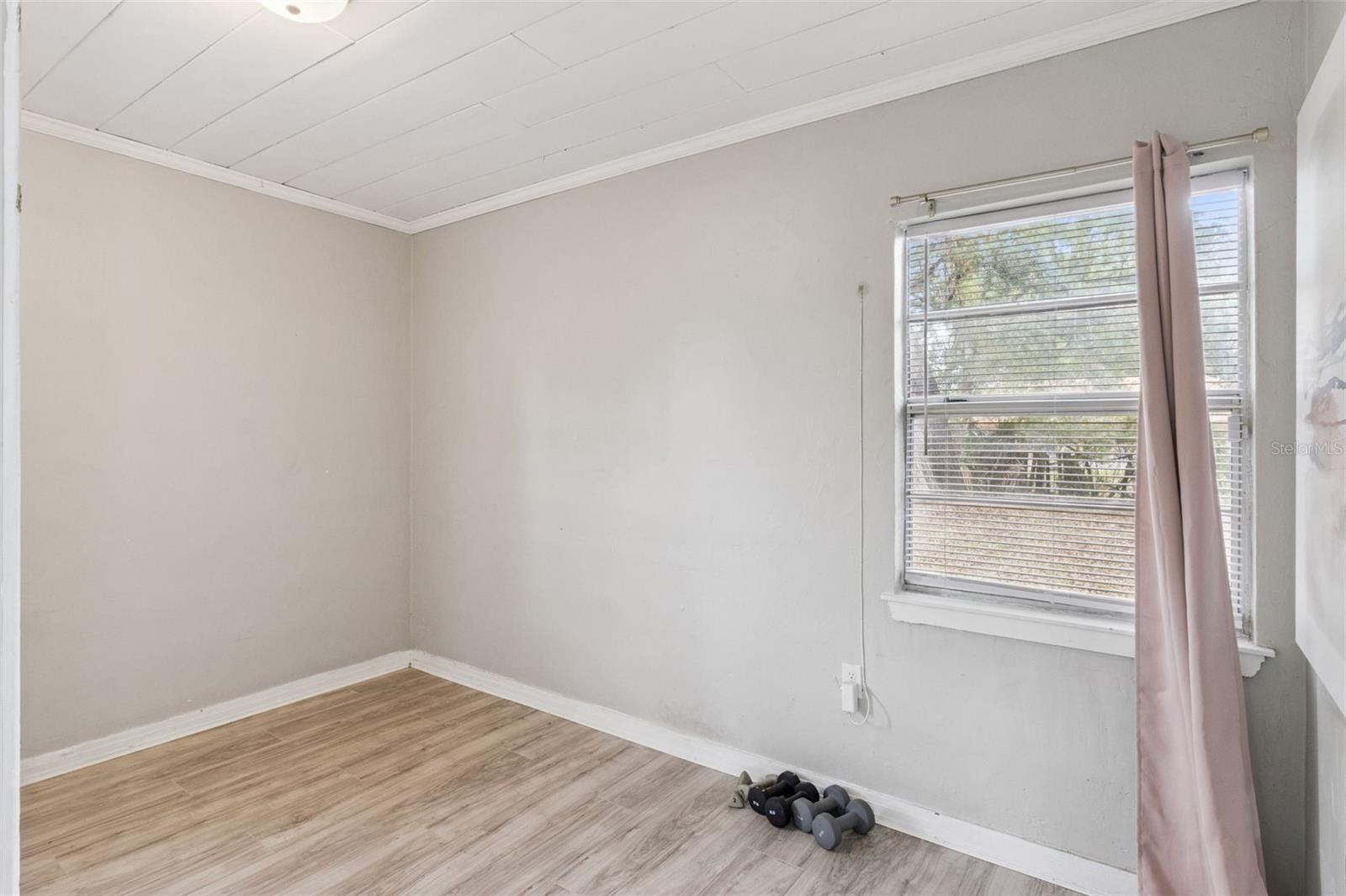 DEER LAKE TERRACE UNIT 03 REP - Residential