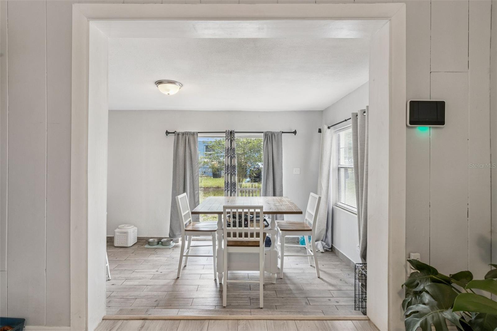 DEER LAKE TERRACE UNIT 03 REP - Residential