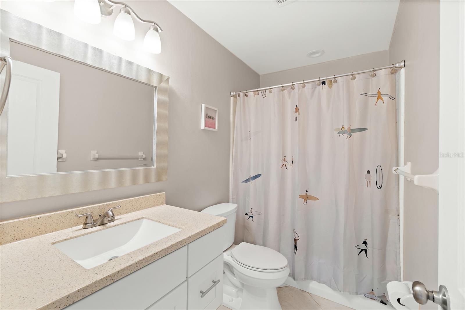 SKYLINE ESTATES - Residential