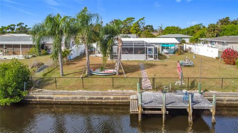 Photo of 551 W Tarpon Boulevard NW, Port Charlotte, FL 33952 (MLS # D6145190)