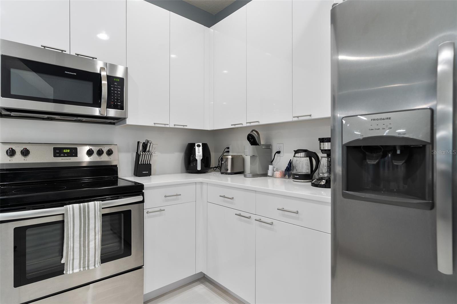 SERENITY AT SILVER CREEK SUB - Residential Lease