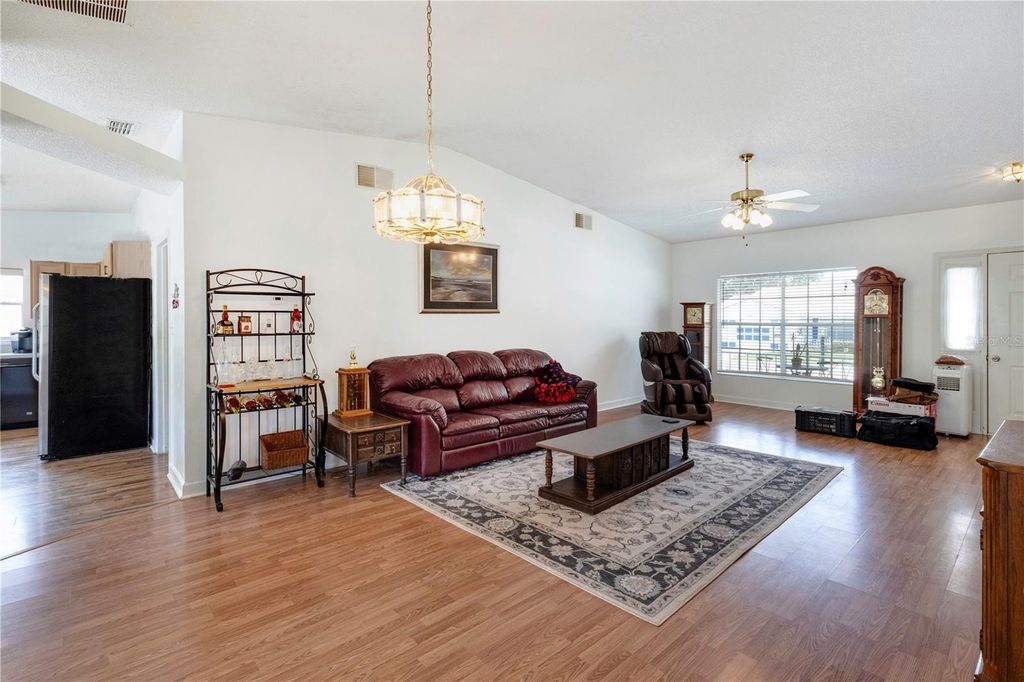 Photo of 5030 El Destino Drive, Leesburg, FL 34748 (MLS # G5112760)