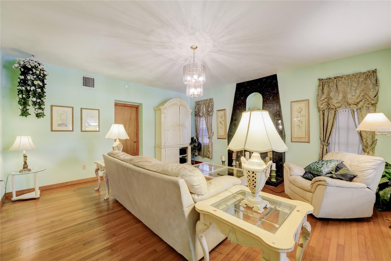 PASADENA ESTATES SEC C - Residential