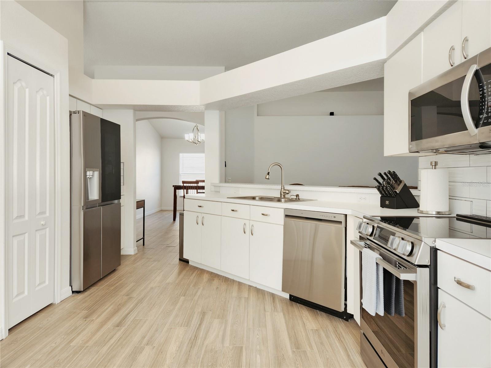 MEADOW POINTE III PHASE 1 - Residential