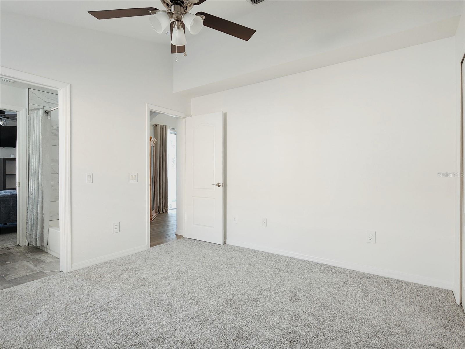 MEADOW POINTE III PHASE 1 - Residential