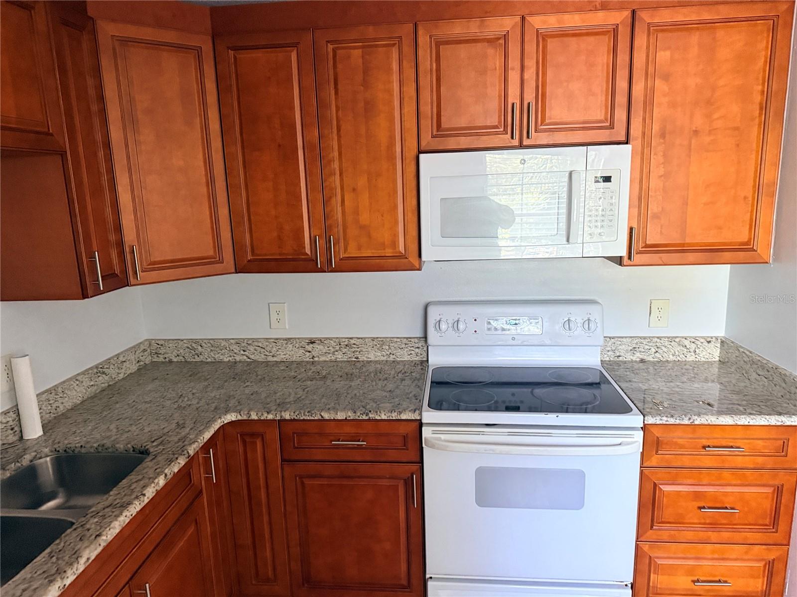 CLUBSIDE AT SABAL POINT A CONDO - Residential