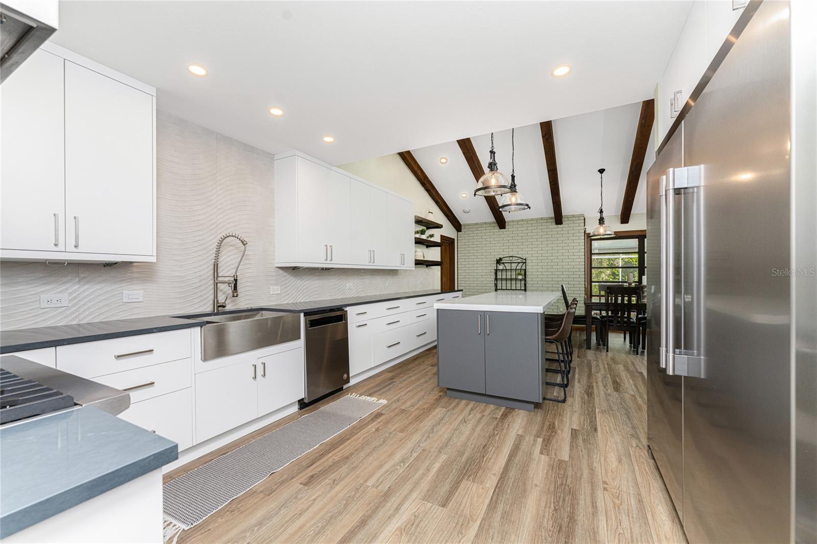 PUNTA GORDA - Residential