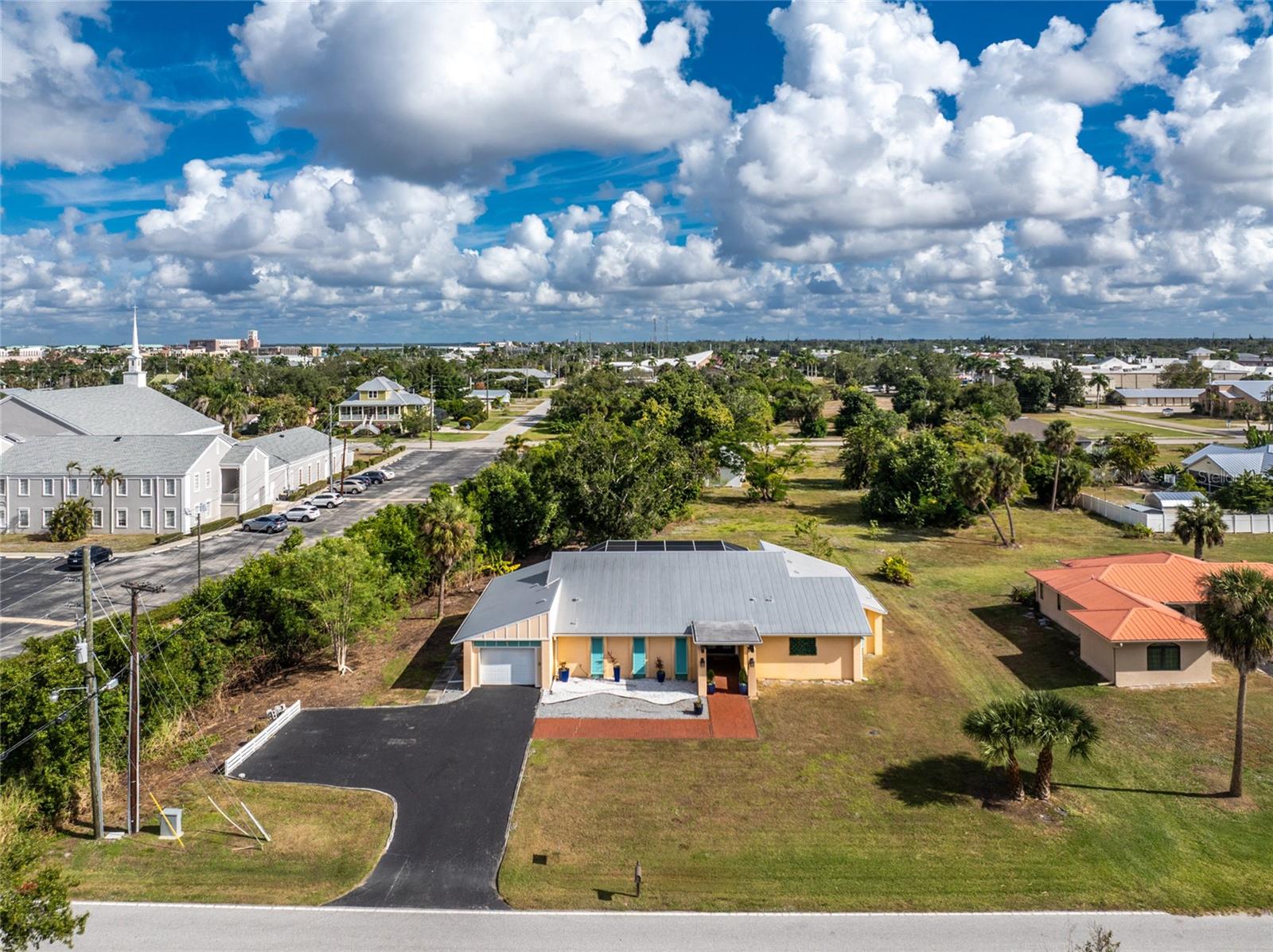 PUNTA GORDA - Residential