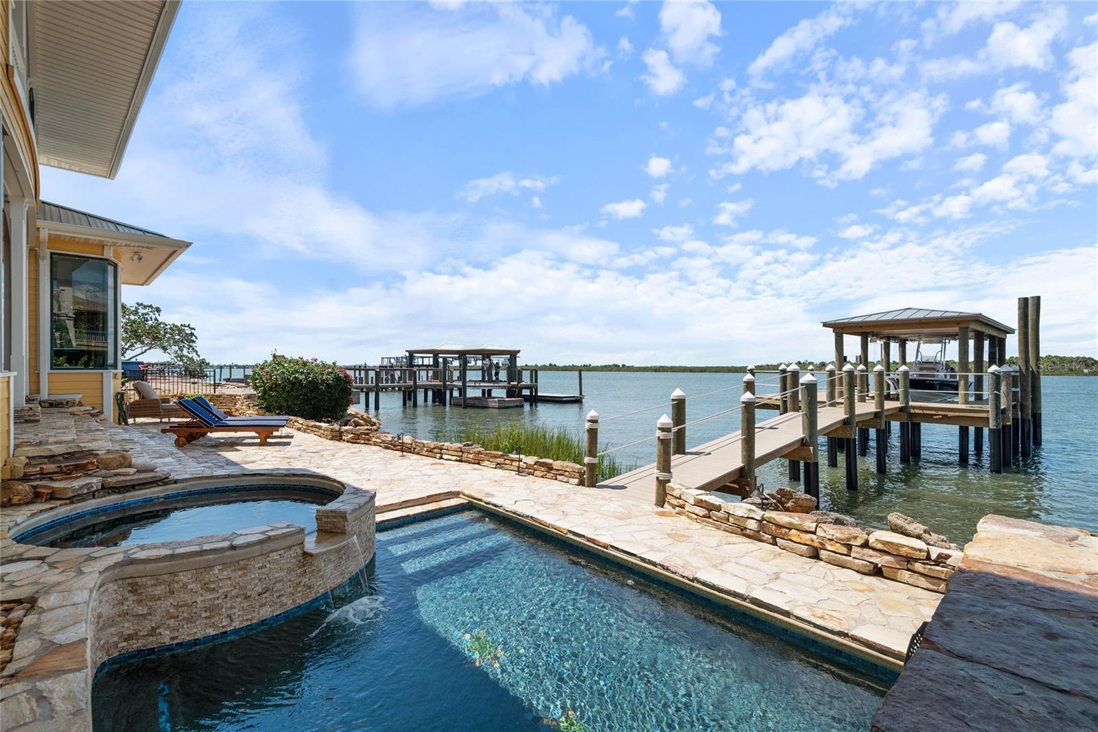 SPYGLASS - Residential