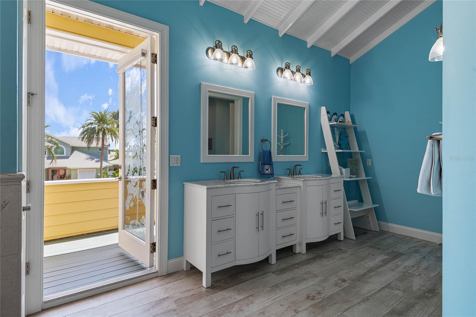 SPYGLASS - Residential