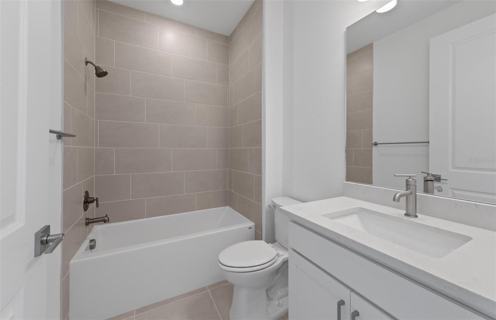 LEGACY GROVES - Residential