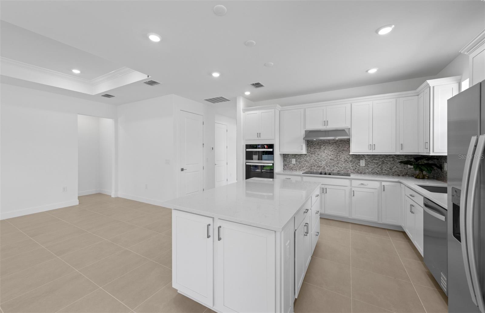 LEGACY GROVES - Residential