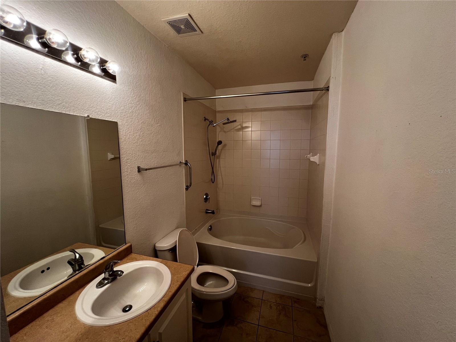 THE REGISTRY AT MICHIGAN PARK CONDOMINIUM - Residential