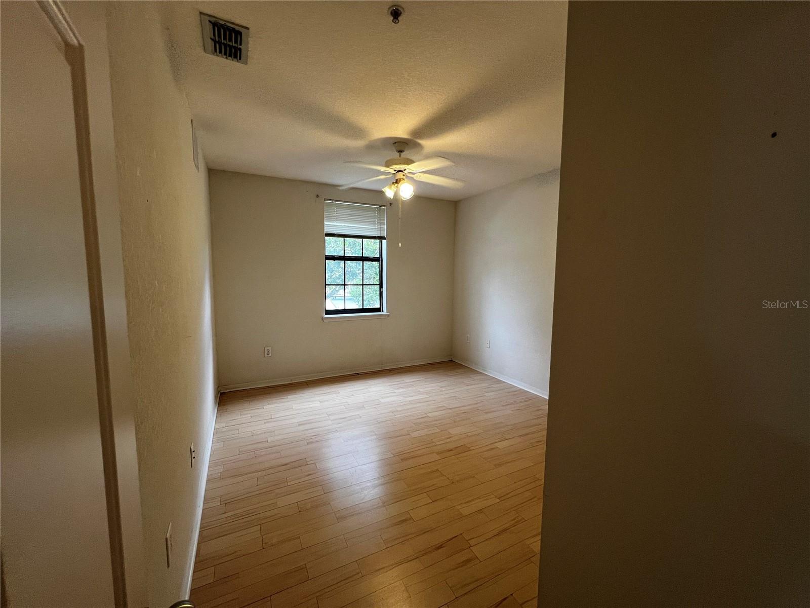 THE REGISTRY AT MICHIGAN PARK CONDOMINIUM - Residential