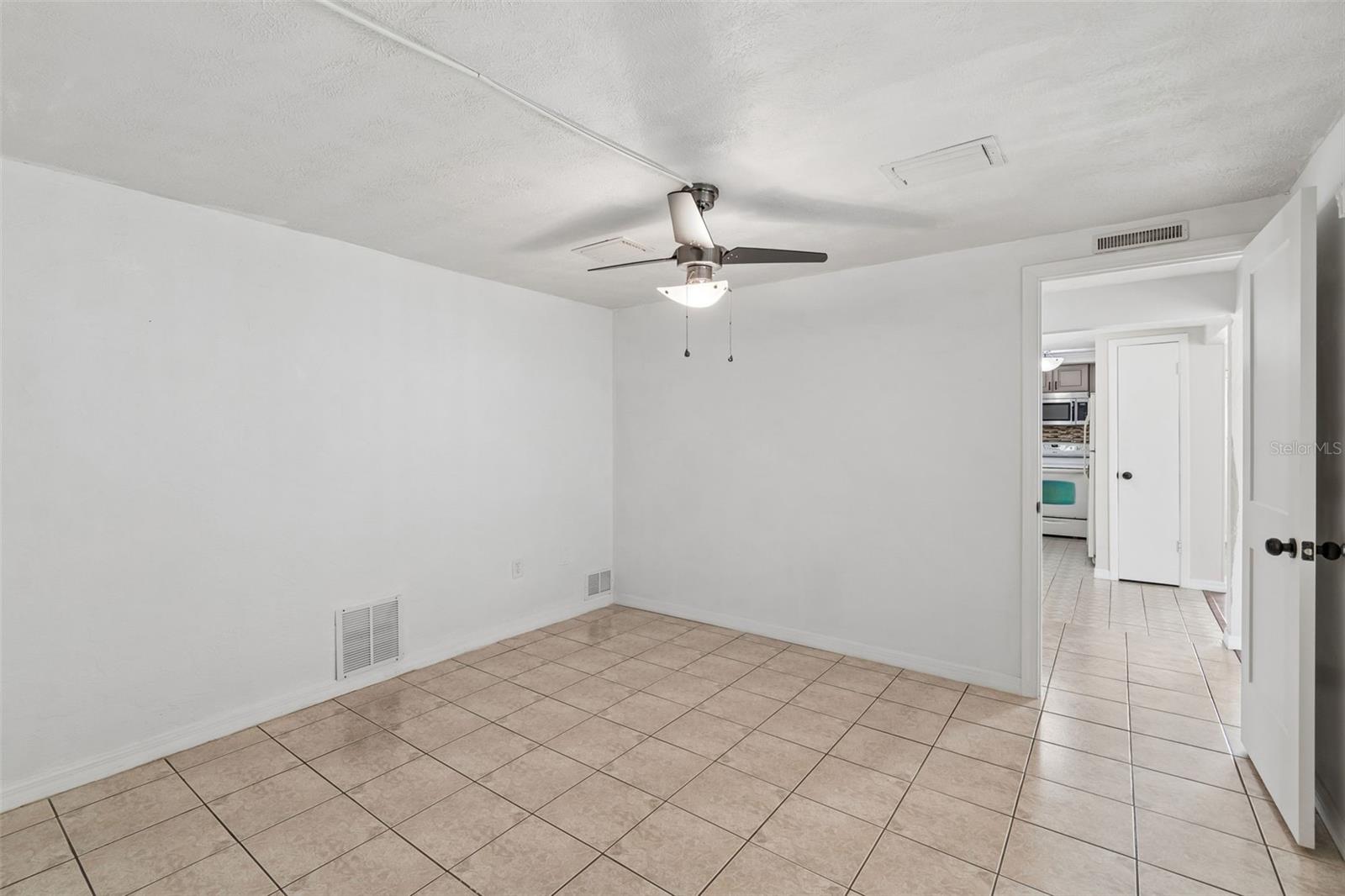 BEACON WOODS VILLAGE - Residential