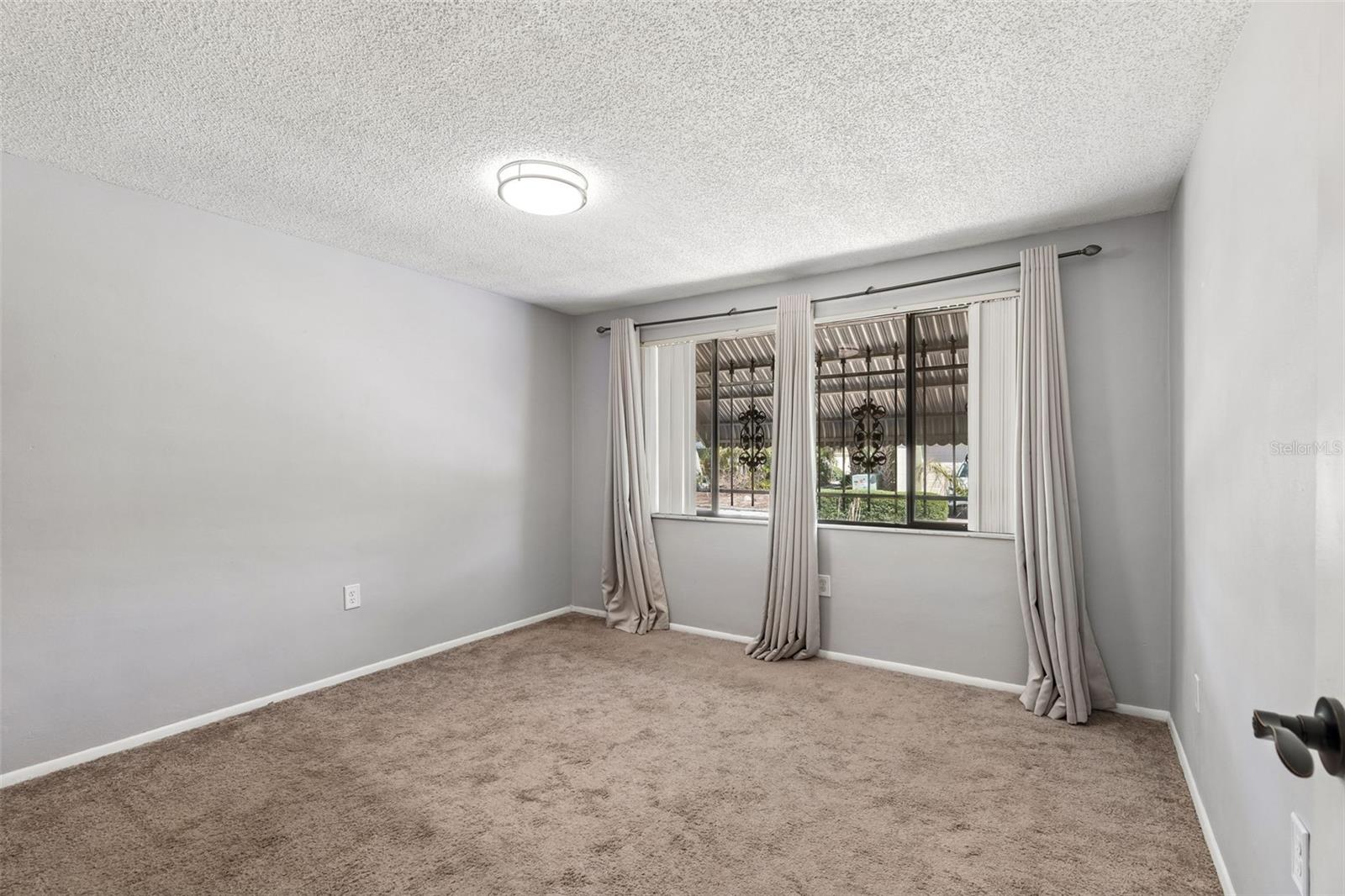 BEACON WOODS VILLAGE - Residential