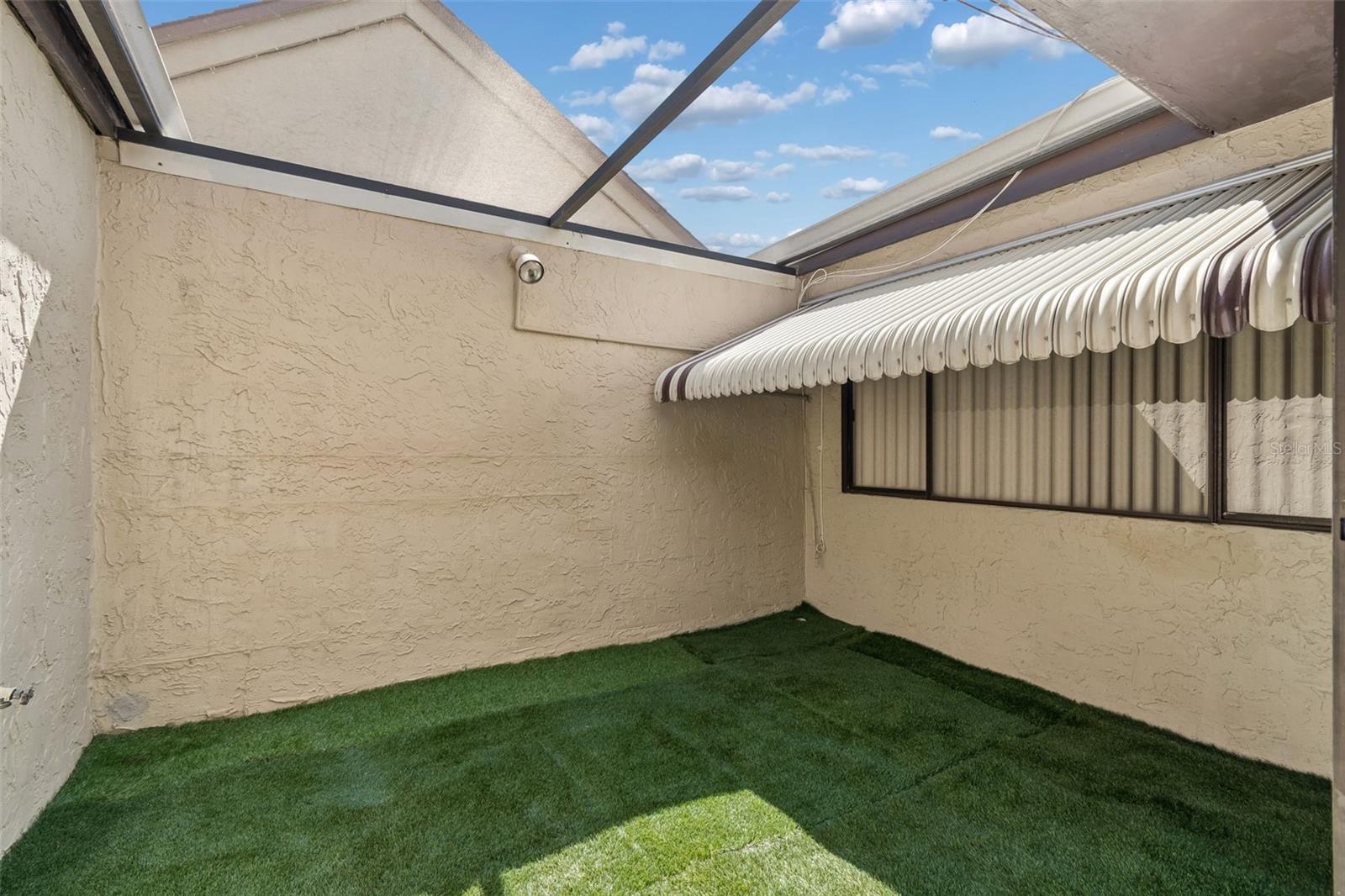 BEACON WOODS VILLAGE - Residential