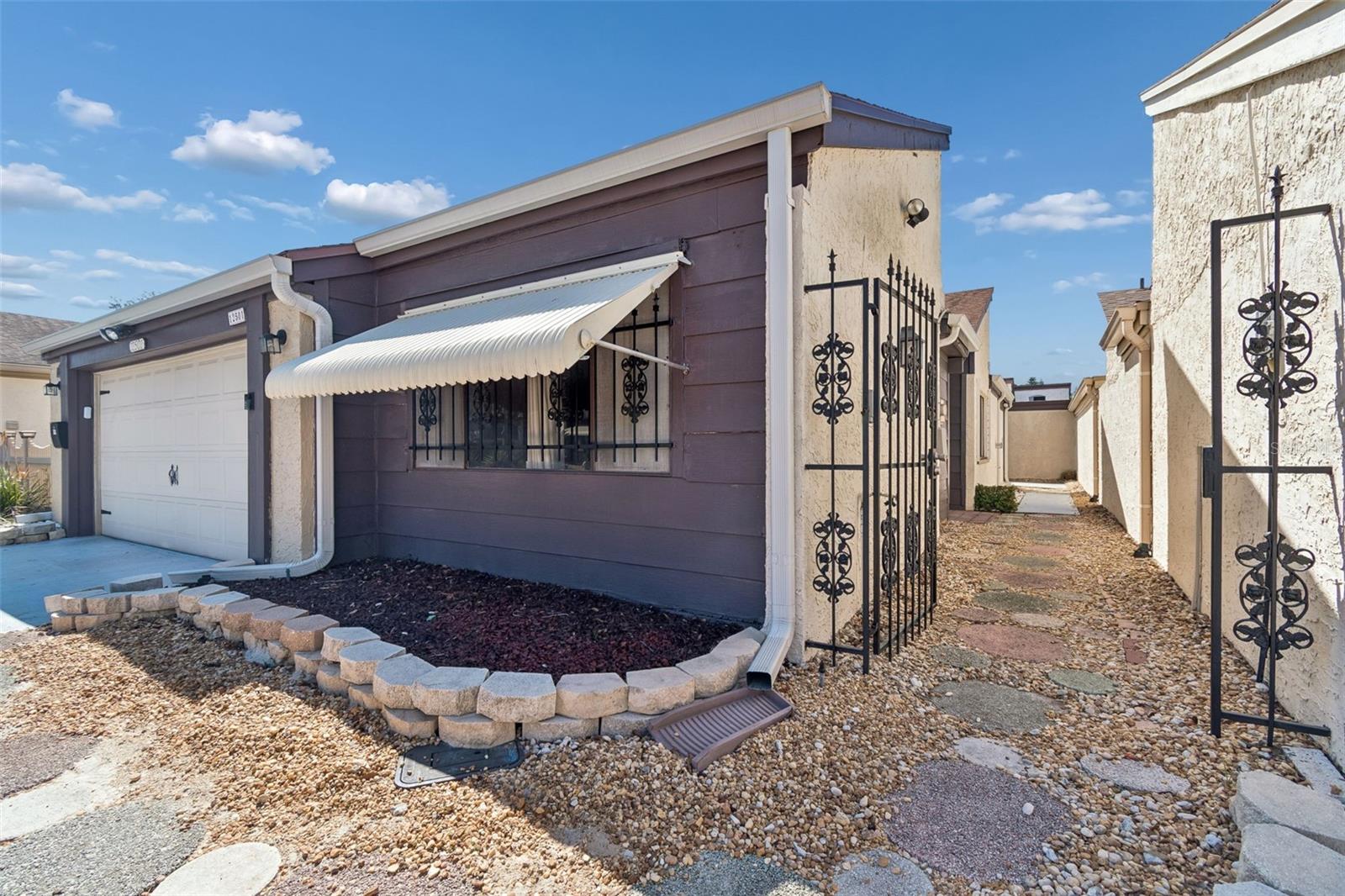 BEACON WOODS VILLAGE - Residential