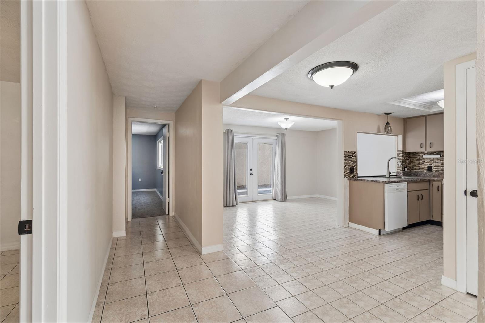 BEACON WOODS VILLAGE - Residential