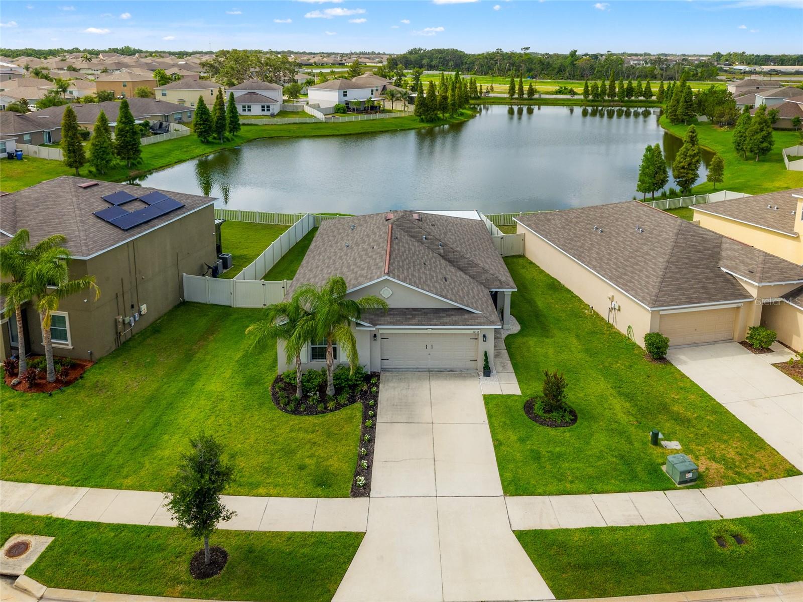 10512 FUZZY CATTAIL STREET