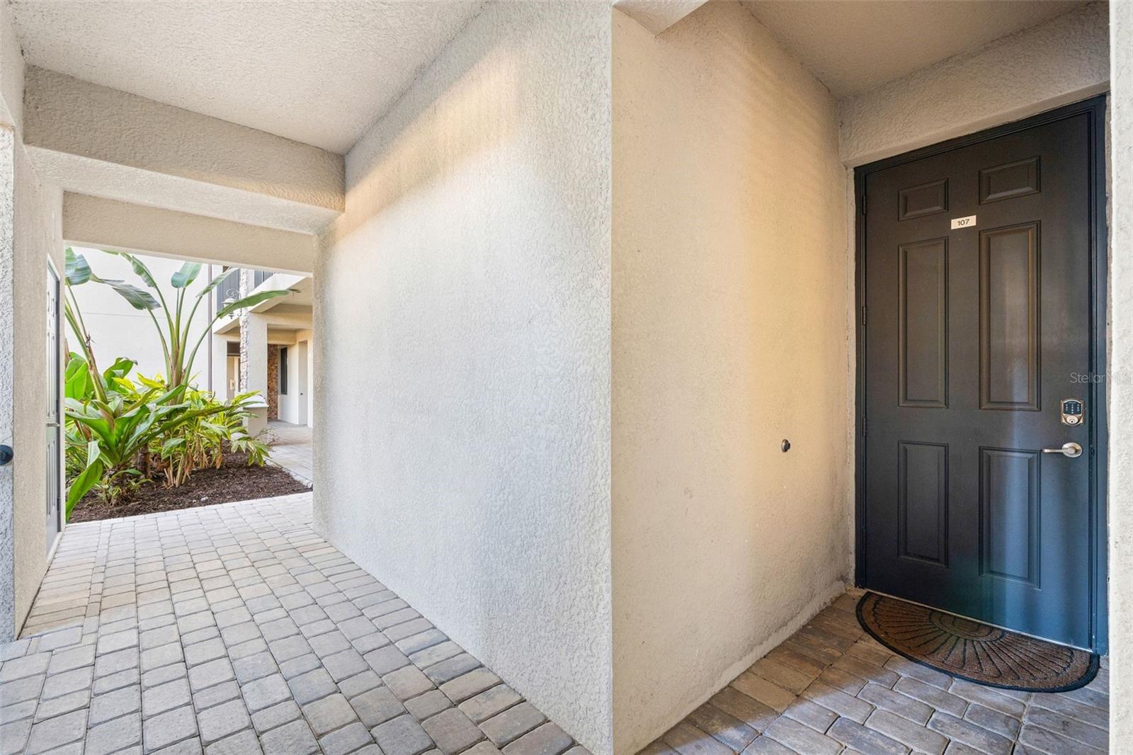 TERRACE II AT LAKEWOOD NATIONAL PH 2 - Residential Lease