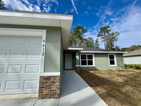 A home in DUNNELLON