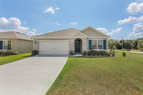 A home in WINTER HAVEN