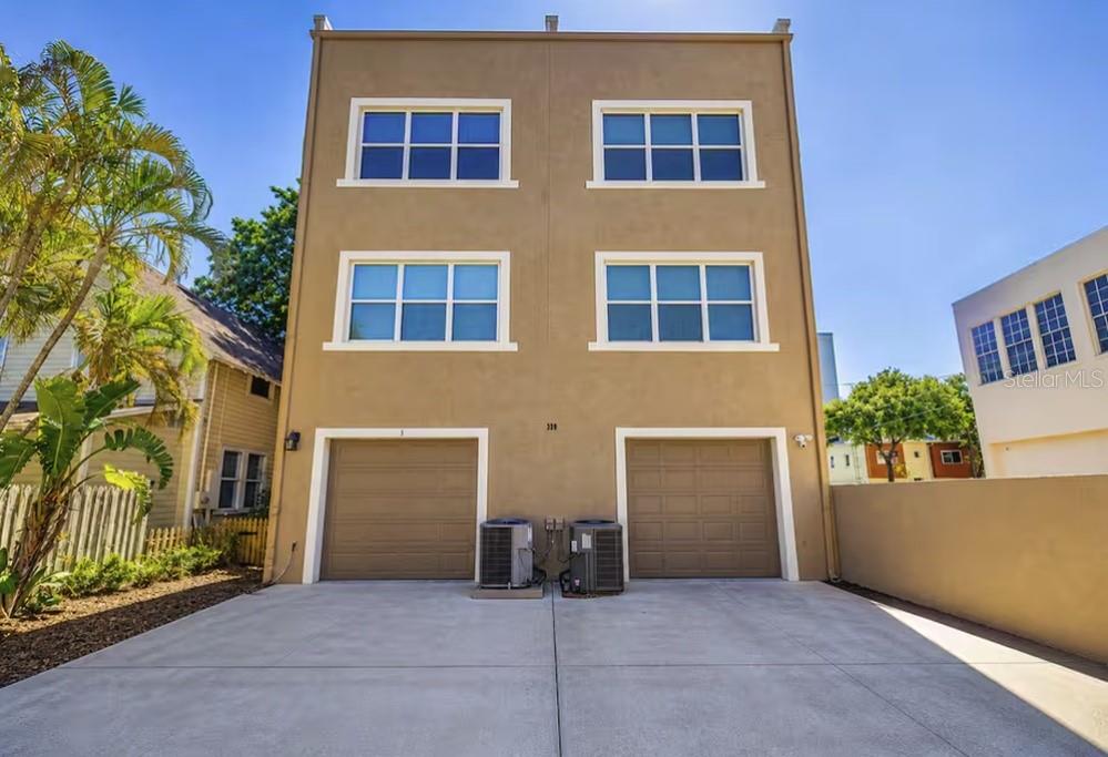 LANGS BUNGALOW COURT - Residential Lease