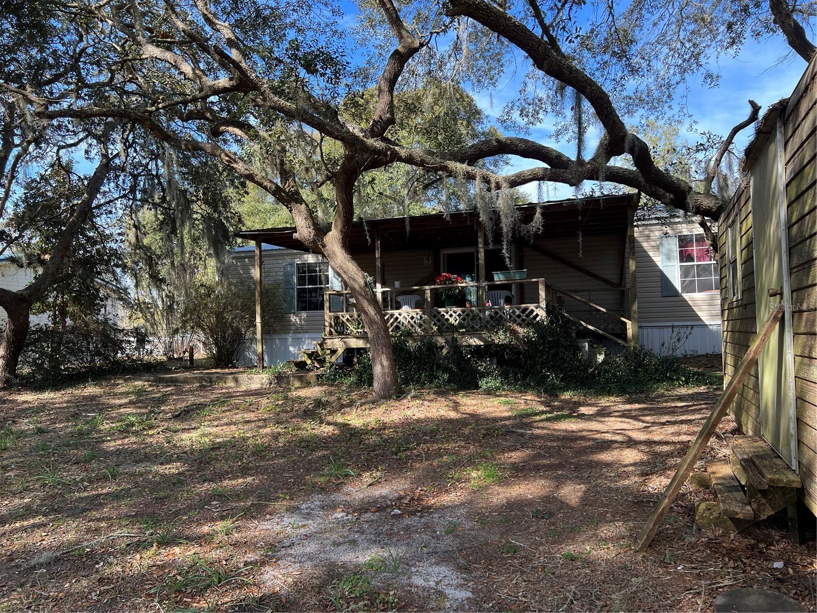 LAZY ACRES - Residential