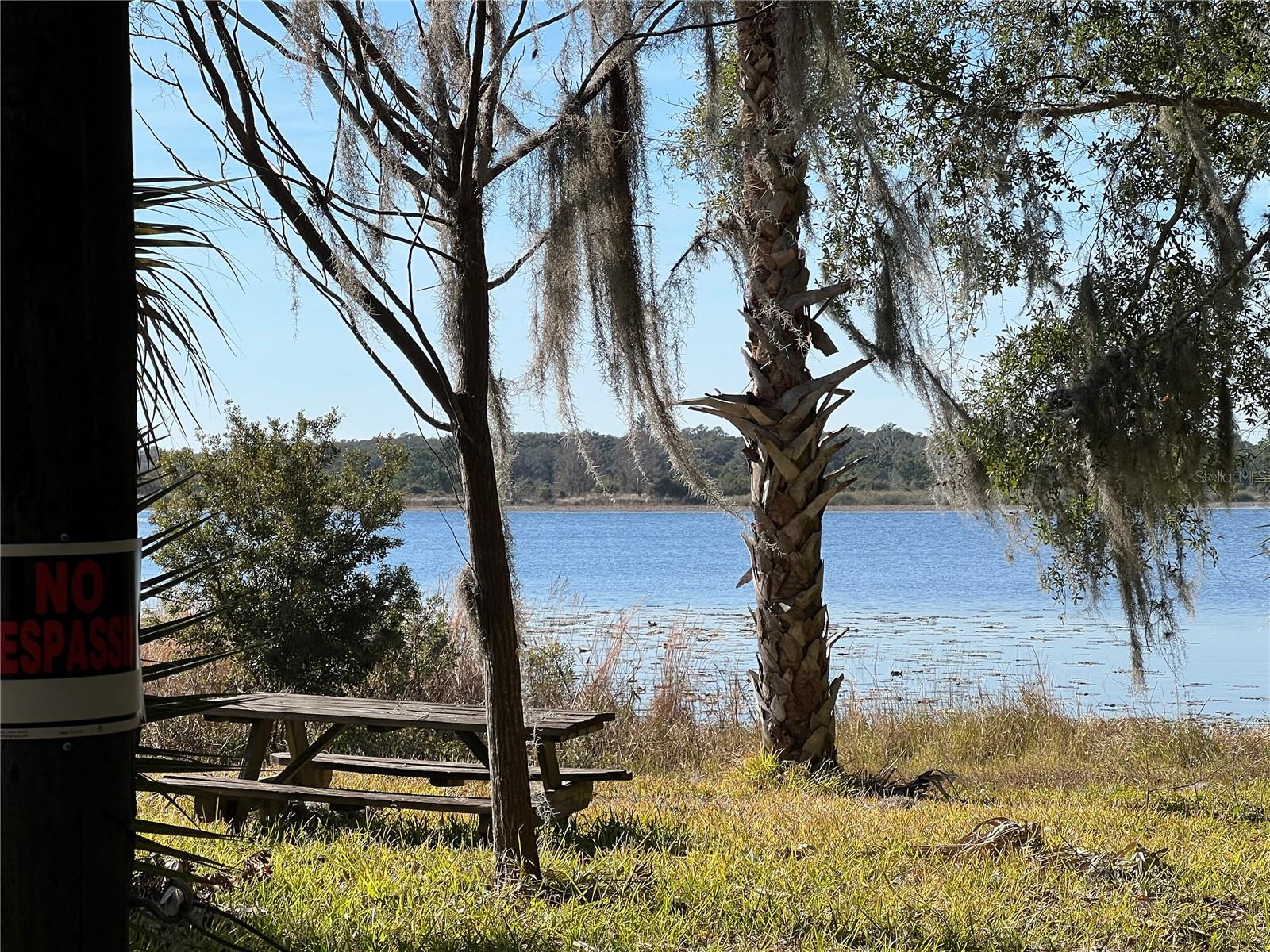 LAZY ACRES - Residential